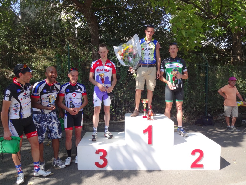 Morangis - 30/08/2015
Prix d'équipe en Cat.1